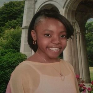 Meet your Posher, Yolanda